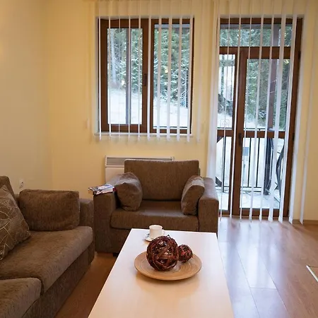 Apartment *by The Slope* Cozy One-bedroom Flat With Balcony *