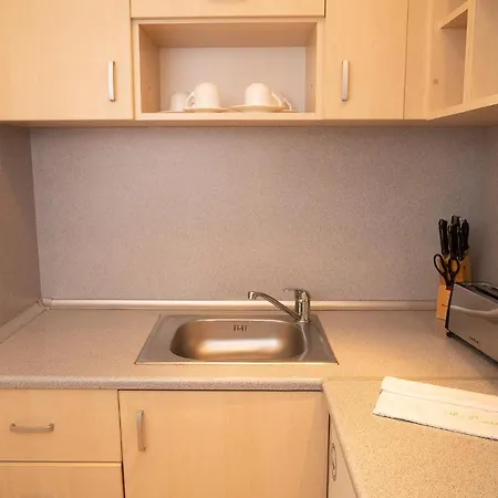 *by The Slope* Cozy One-bedroom Flat With Balcony *
