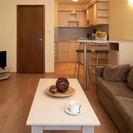 *by The Slope* Cozy One-bedroom Flat With Balcony Apartment